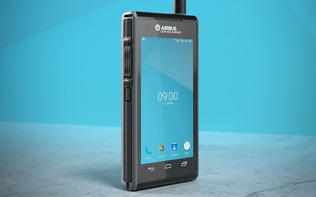 Tactilon Dabat is a TETRA radio and smartphone in one