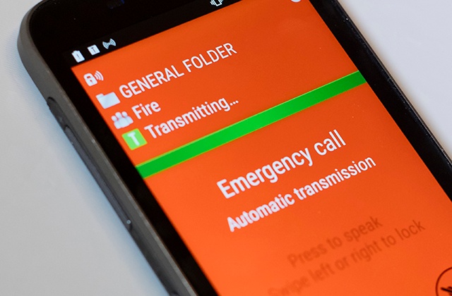 Emergency-call-in-push-to-talk-app-640x420