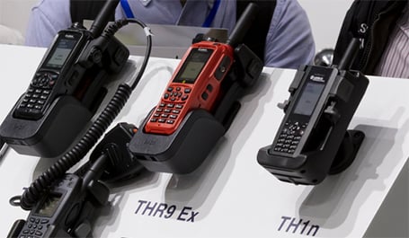 A-selection-of-TETRA-radios-at-an-event-455x265