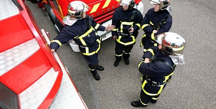 French_firefighters_use_Tetrapol_network_785x400-1