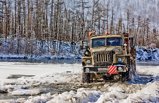 Truck-in-Siberia-620x400.jpg